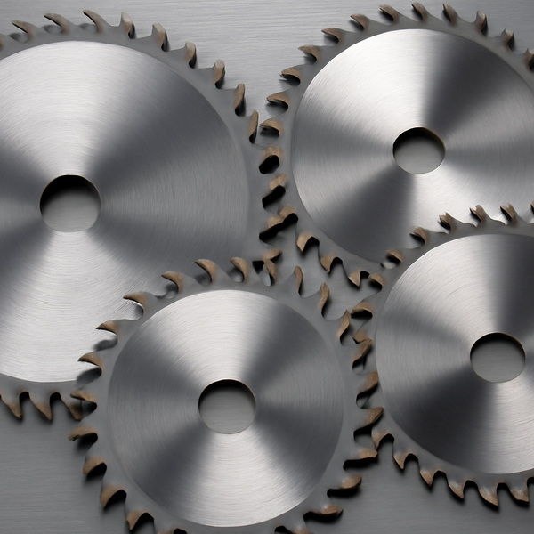 Carbide Vs Steel For Wood Cutting